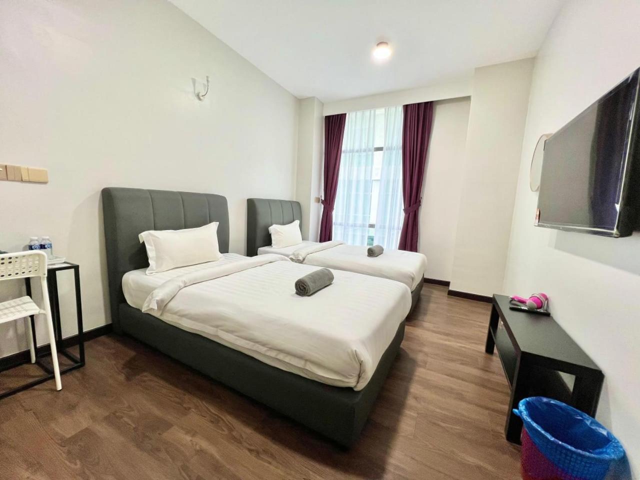 New Margo Hotel Kk Kota Kinabalu Eksteriør billede